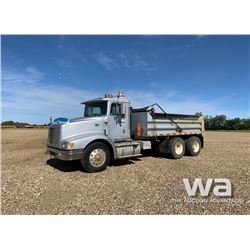 1998 INTERNATIONAL EAGLE 9200 GRAVEL TRUCK