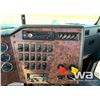 Image 8 : 1998 INTERNATIONAL EAGLE 9200 GRAVEL TRUCK