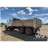 Image 4 : 1995 FORD L8000 T/A GRAVEL TRUCK