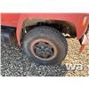 Image 11 : 1984 FORD 800 BALE UNLOADING TRUCK