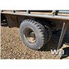 Image 13 : 1984 FORD 800 BALE UNLOADING TRUCK
