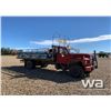 Image 2 : 1984 FORD 800 BALE UNLOADING TRUCK
