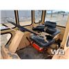Image 6 : CASE 930 2WD TRACTOR