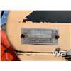 Image 5 : CASE 730 2WD TRACTOR