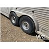 Image 6 : 1988 SOONER 27 FT. HORSE TRAILER