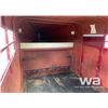 Image 6 : 1997 BERGEN T/A GOOSENECK STOCK TRAILER