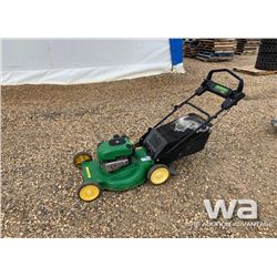 JOHN DEERE JS 38 PUSH LAWN MOWER