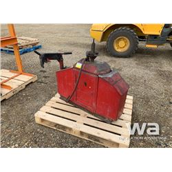 TIRE CHANGER