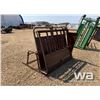 Image 2 : HI-QUAL CALF TIPPING TABLE