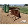 Image 3 : HI-QUAL CALF TIPPING TABLE