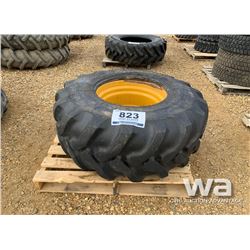 (1) GALAXY 12.5/80-18 TIRE & RIM