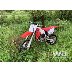 2001 HONDA CR80R DIRT BIKE