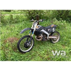 1998 HONDA 250R DIRT BIKE