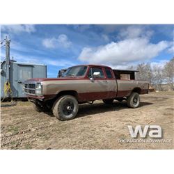 1993 DODGE RAM 3500 PICKUP