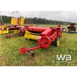 NEW HOLLAND 271 SQUARE BALER