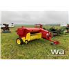 Image 2 : NEW HOLLAND 271 SQUARE BALER