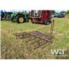 Image 1 : SQUARE BALE STOOKER