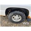 Image 14 : 2004 GMC YUKON SUV