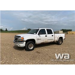 2006 GMC SIERRA 2500 CREW CAB PICKUP