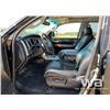 Image 6 : 2012 TOYOTA TUNDRA PICKUP