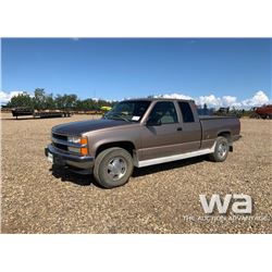 1997 CHEVY 1500 E-CAB PICKUP