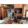 Image 7 : 2009 HEARTLAND CYCLONE 5TH WHEEL TRAVEL TRAILER