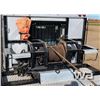 Image 28 : 2015 KENWORTH T800 TRI-DRIVE TEXAS BED WINCH TRUCK
