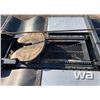 Image 32 : 2015 KENWORTH T800 TRI-DRIVE TEXAS BED WINCH TRUCK