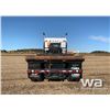 Image 4 : 2015 KENWORTH T800 TRI-DRIVE TEXAS BED WINCH TRUCK