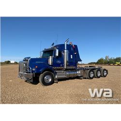 2014 WESTERN STAR 4900SB TRI DRIVE WINCH TRACTOR