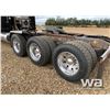 Image 24 : 2015 PETERBILT 367 TRI-DRIVE HWY TRACTOR