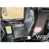 Image 8 : 2015 PETERBILT 367 TRI-DRIVE HWY TRACTOR