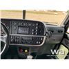 Image 9 : 2015 PETERBILT 367 TRI-DRIVE HWY TRACTOR