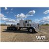 Image 2 : 2007 PETERBILT 357 TRI-DRIVE TRUCK