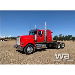 2008 WESTERN STAR 4900 T/A TRUCK
