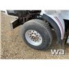 Image 16 : 2005 KENWORTH T800B T/A WATER TRUCK