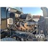 Image 13 : 2009 KENWORTH T800 TRI DRIVE DUMP TRUCK