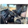 Image 6 : 2009 KENWORTH T800 TRI DRIVE DUMP TRUCK