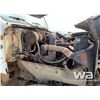 Image 13 : 2000 IHC 2574 T/A GRAVEL TRUCK