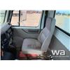 Image 7 : 2000 IHC 2574 T/A GRAVEL TRUCK