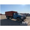Image 2 : 1970 FORD F700 S/A GRAIN TRUCK