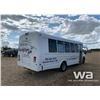 Image 3 : 2003 FORD E450 21 PASSENGER CUTAWAY VAN
