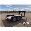 Image 3 : 1999 SHOPBUILT GOOSENECK T/A CAR HAUL TRAILER