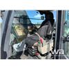 Image 6 : 2012 JOHN DEERE 250G HYDRAULIC EXCAVATOR