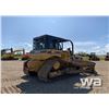 Image 3 : 1998 CATERPILLAR D6R CRAWLER TRACTOR