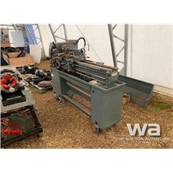 2006 KING KC-1440ML 14" X 40" METAL LATHE
