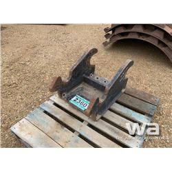 EXCAVATOR Q/C ATTACHMENT