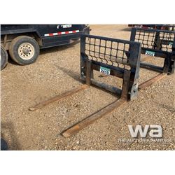 SKID STEER PALLET FORKS