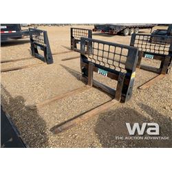 SKID STEER PALLET FORKS