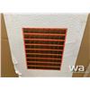 Image 4 : 72 HOLE METAL BOLT BIN